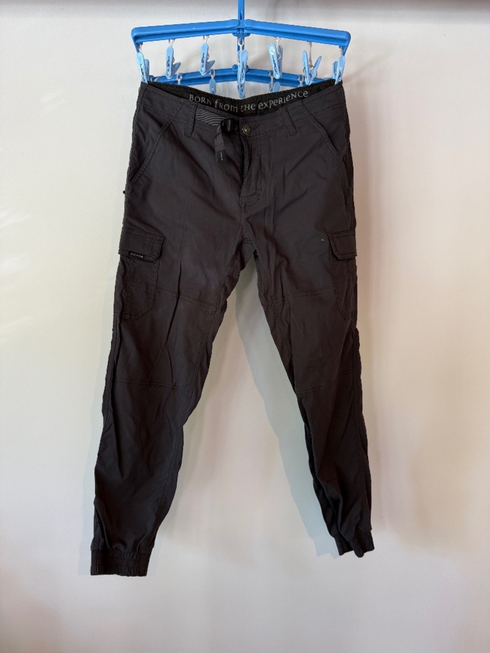 Prana Stretch Zion Jogger in Charcoal - Size 31 x 30